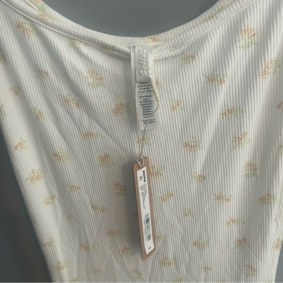 Soft Lounge Long Slip Dress - Marble Garden Print - SKIMS - Picture 6 of 8